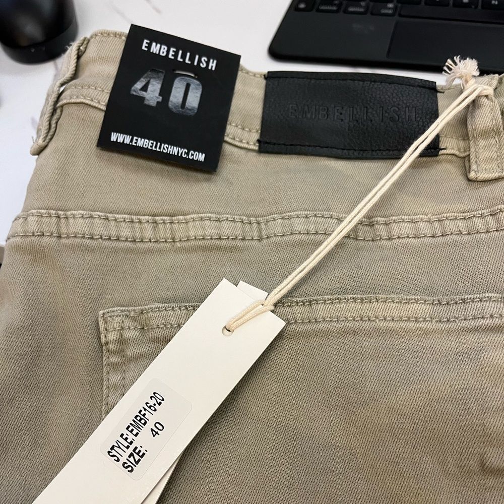 NWT Embellish 40x50 pants